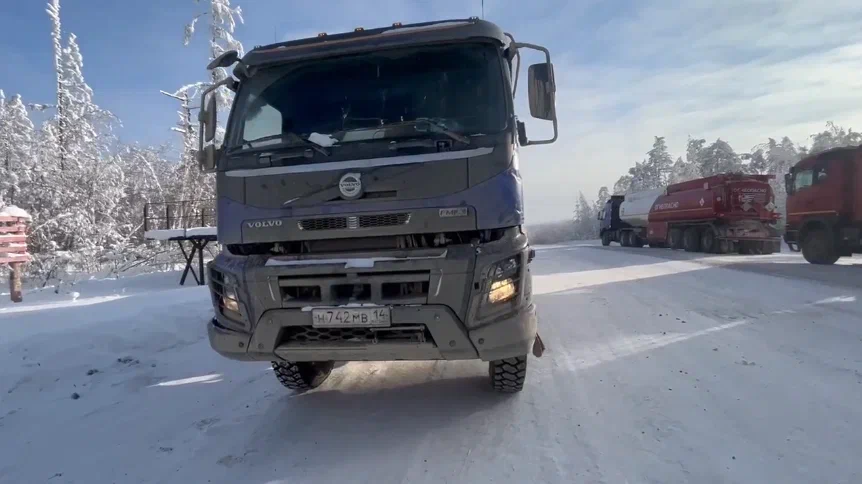 Volvo FM-TRUCK 6x6 2018 год