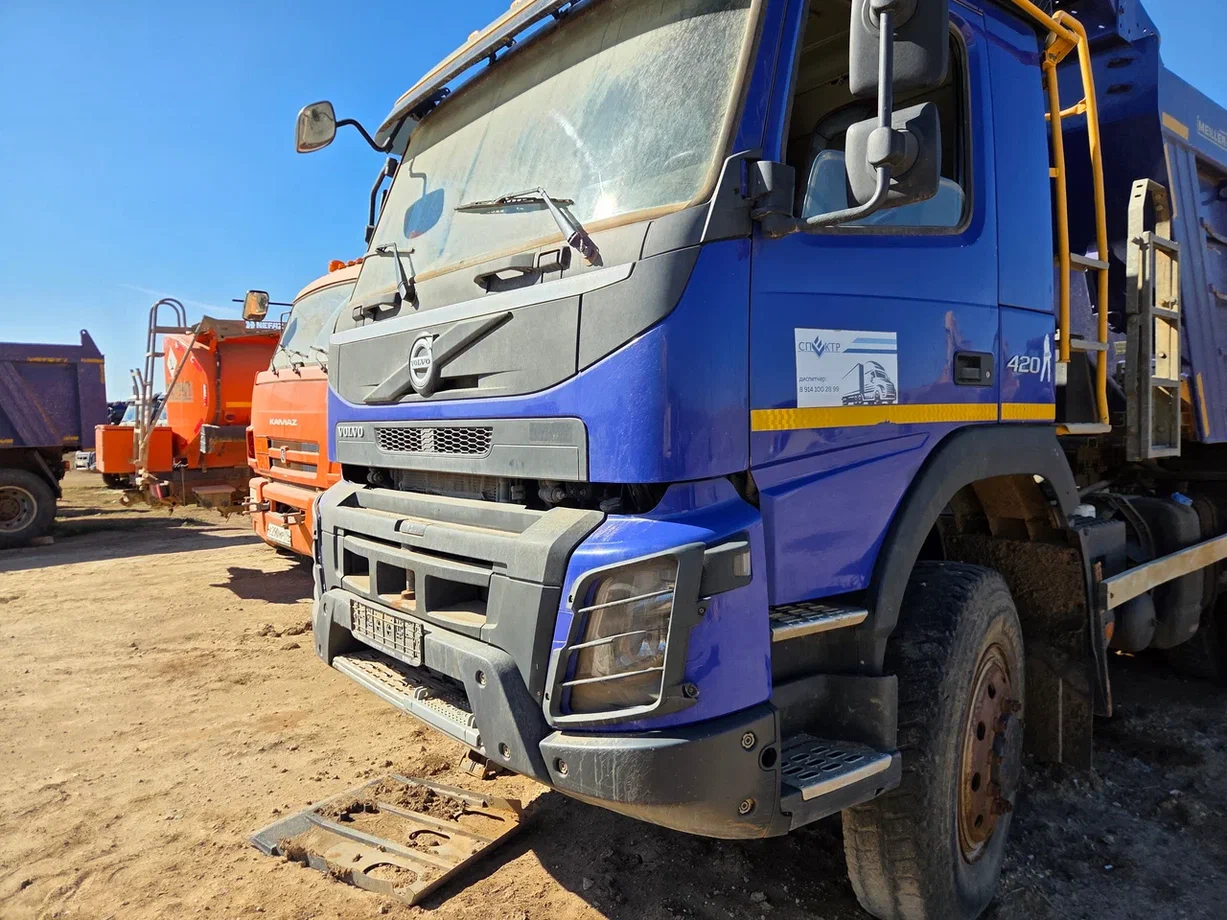 Volvo FM-TRUCK 6x6 2018 год