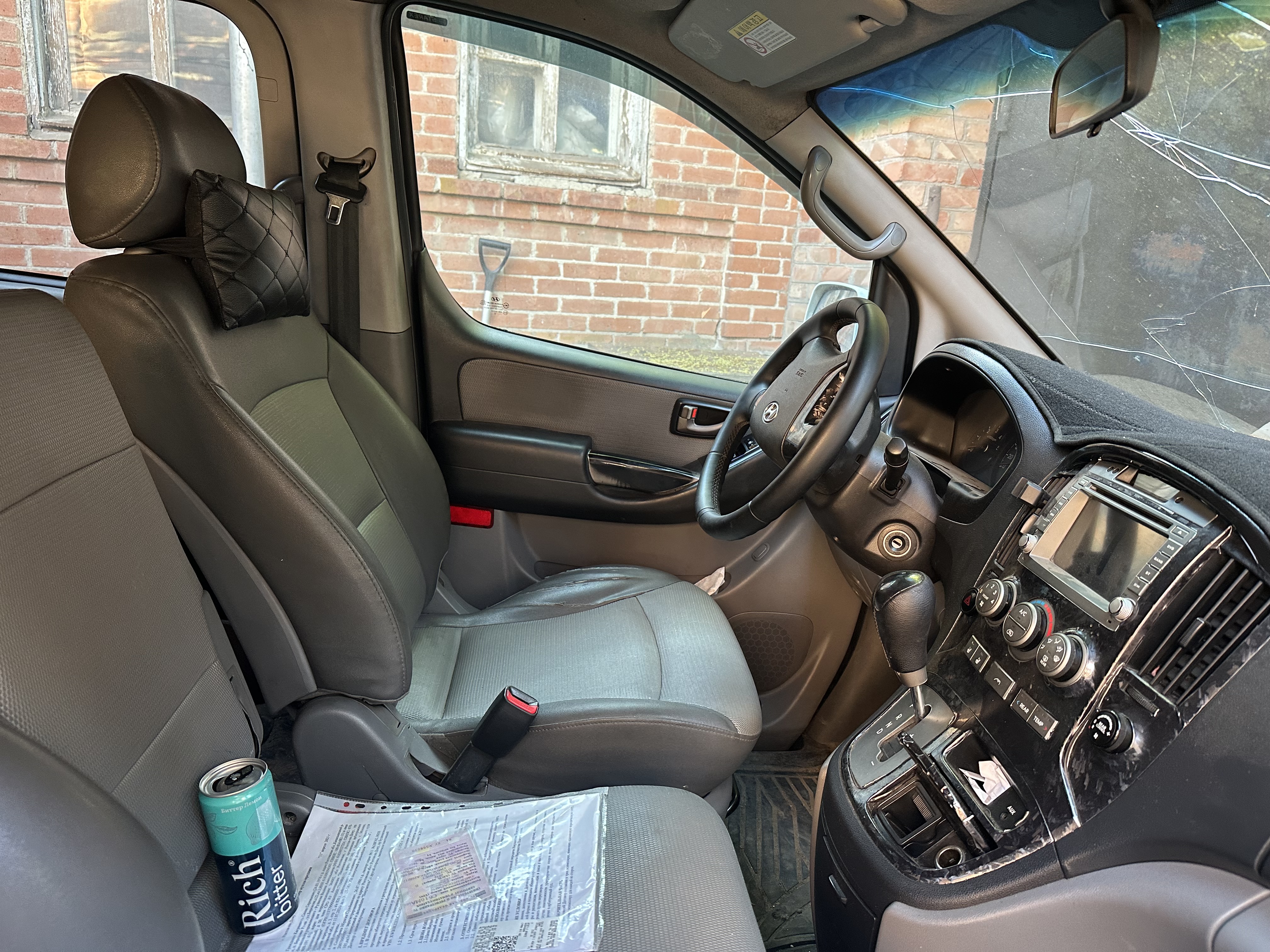 Hyundai Grand-Starex 2010 год