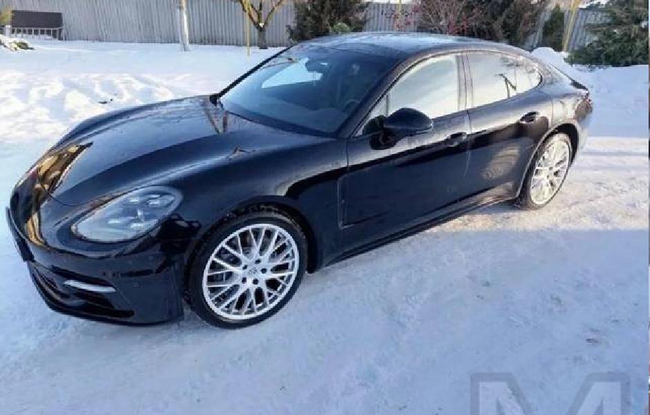Porsche Panamera 2020 год