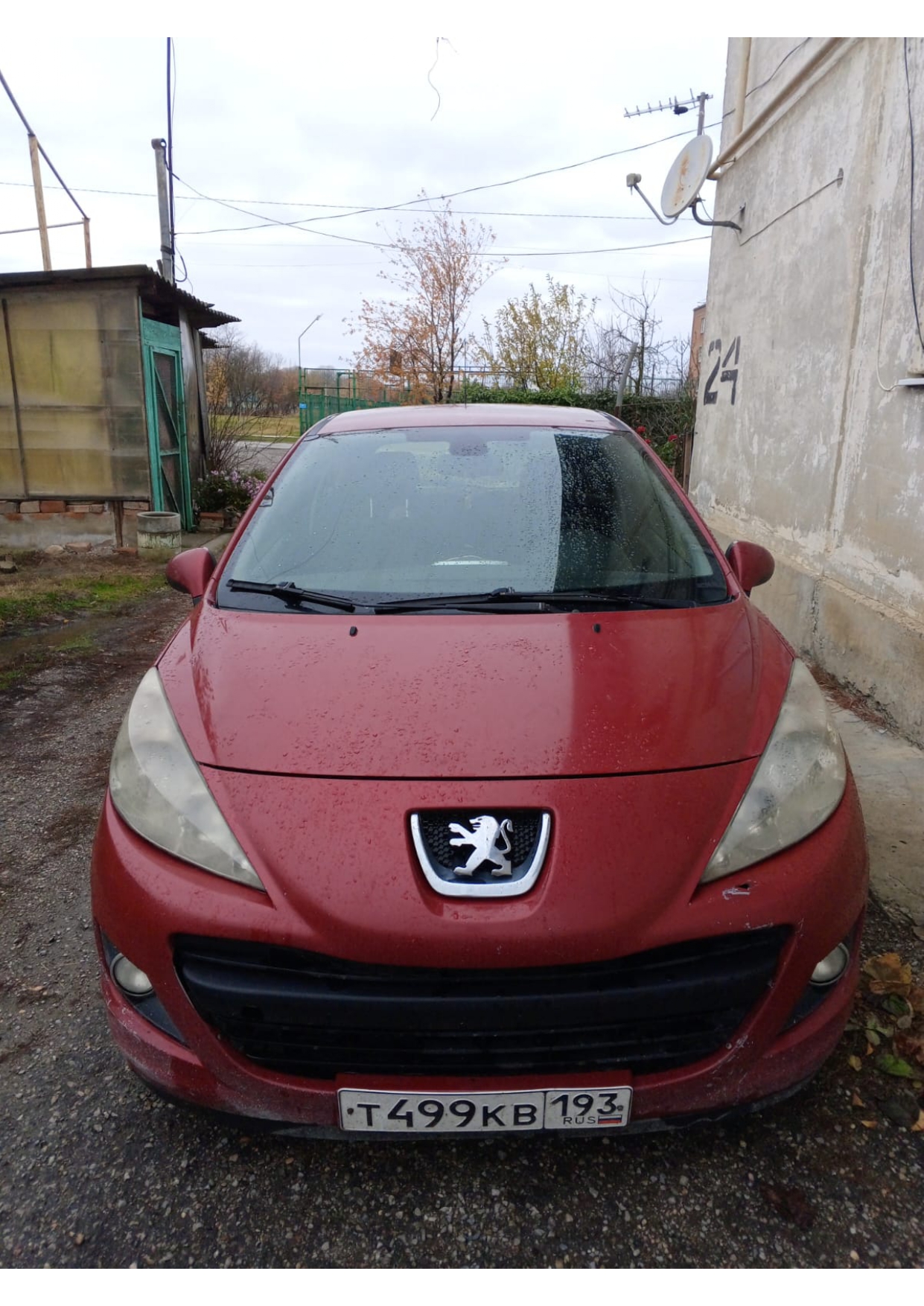 Peugeot 207 2010 год