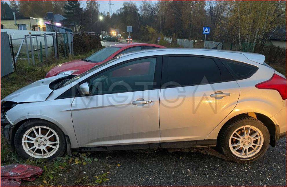 Ford Focus 2011 год