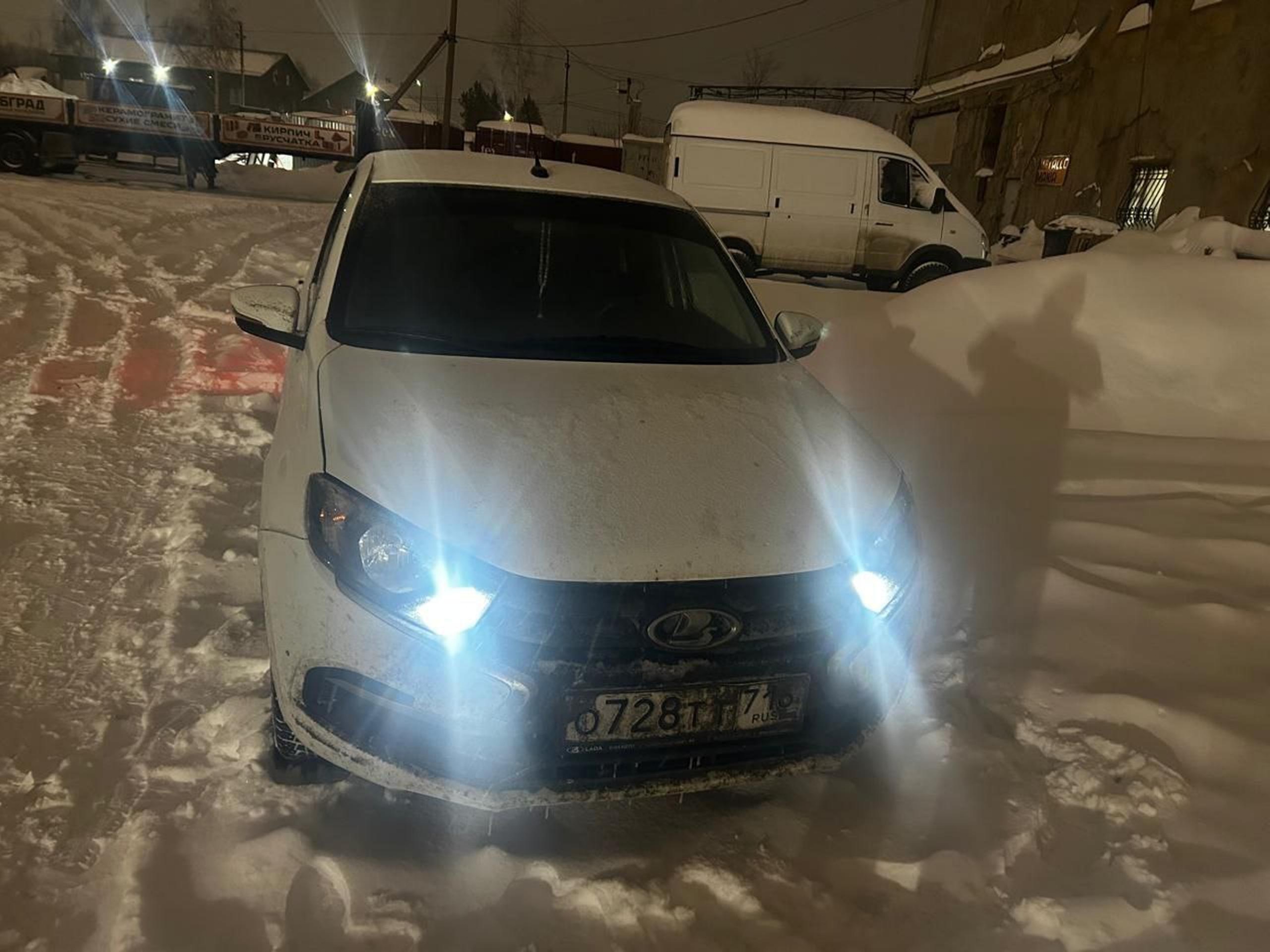 Lada Granta 2022 год