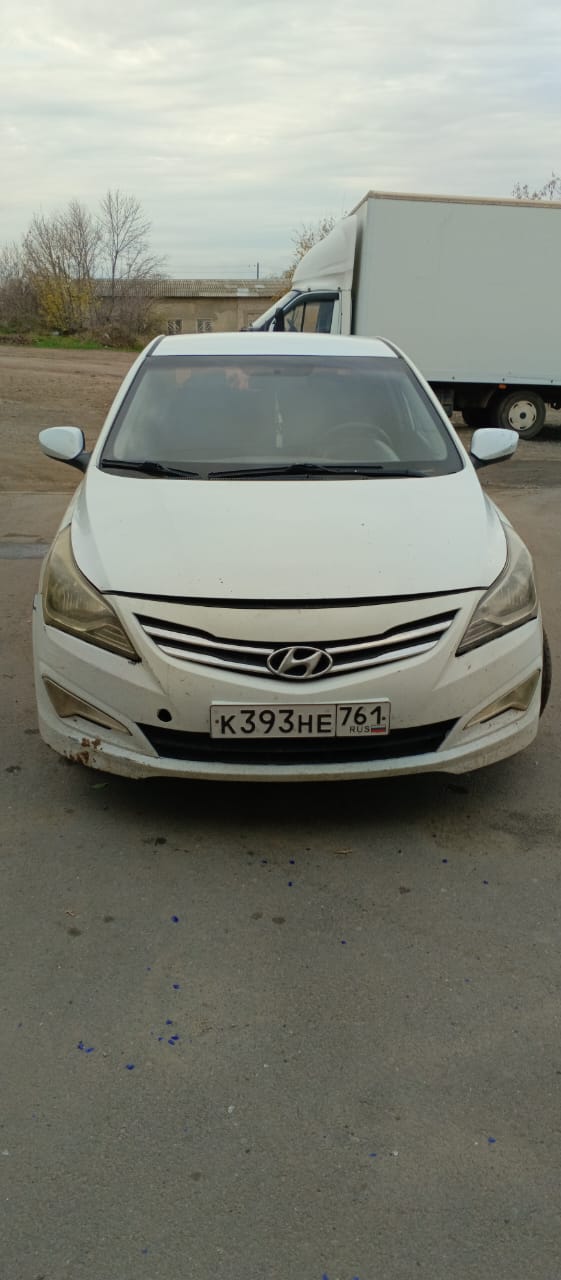 Hyundai Solaris 2015 год