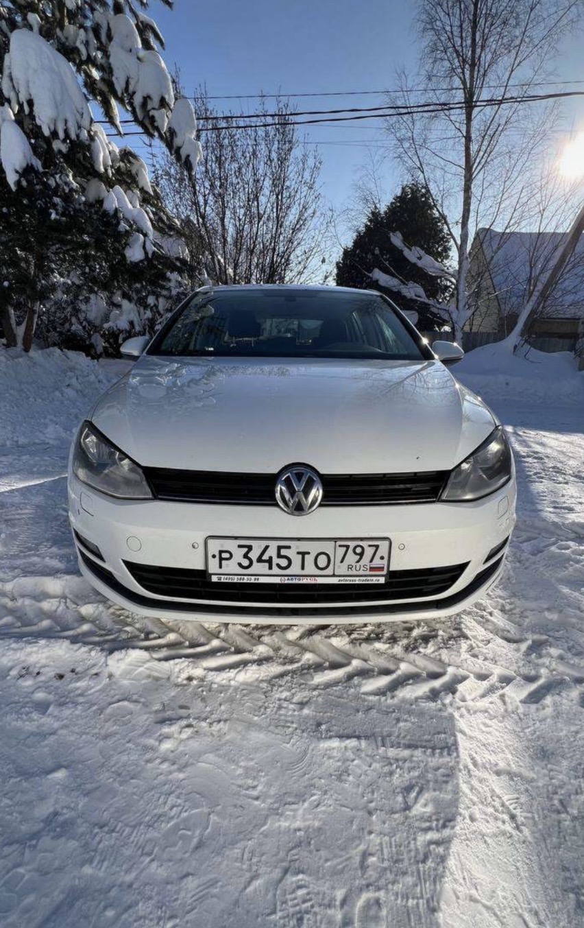 Volkswagen Golf 2013 год