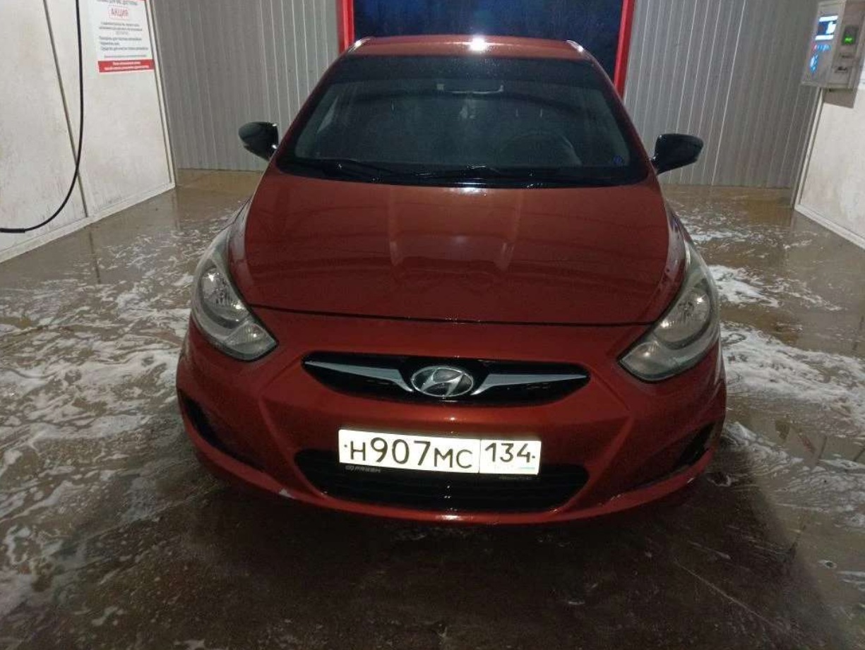 Hyundai SOLARIS 2011 год