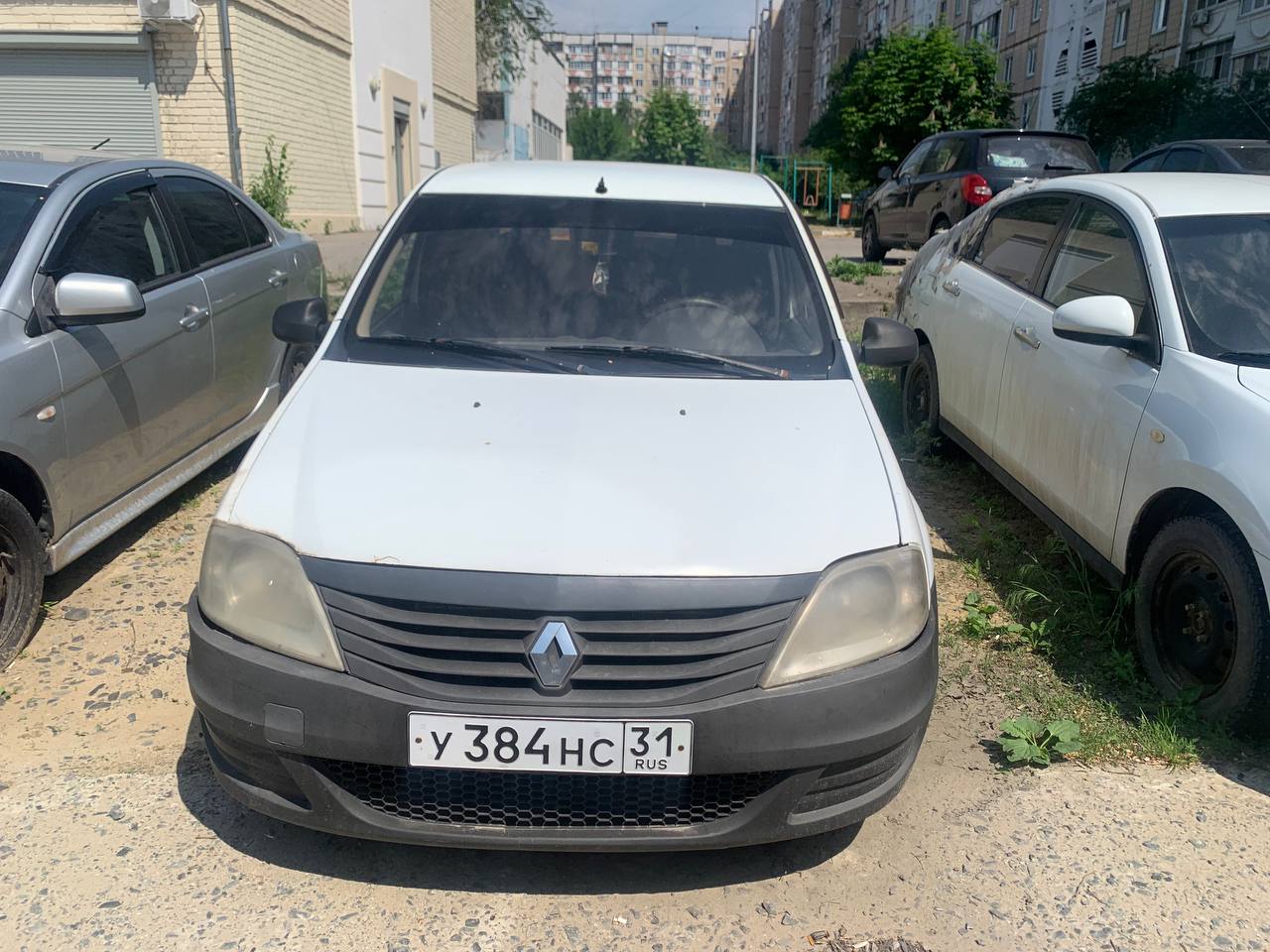 Renault Logan 2011 год