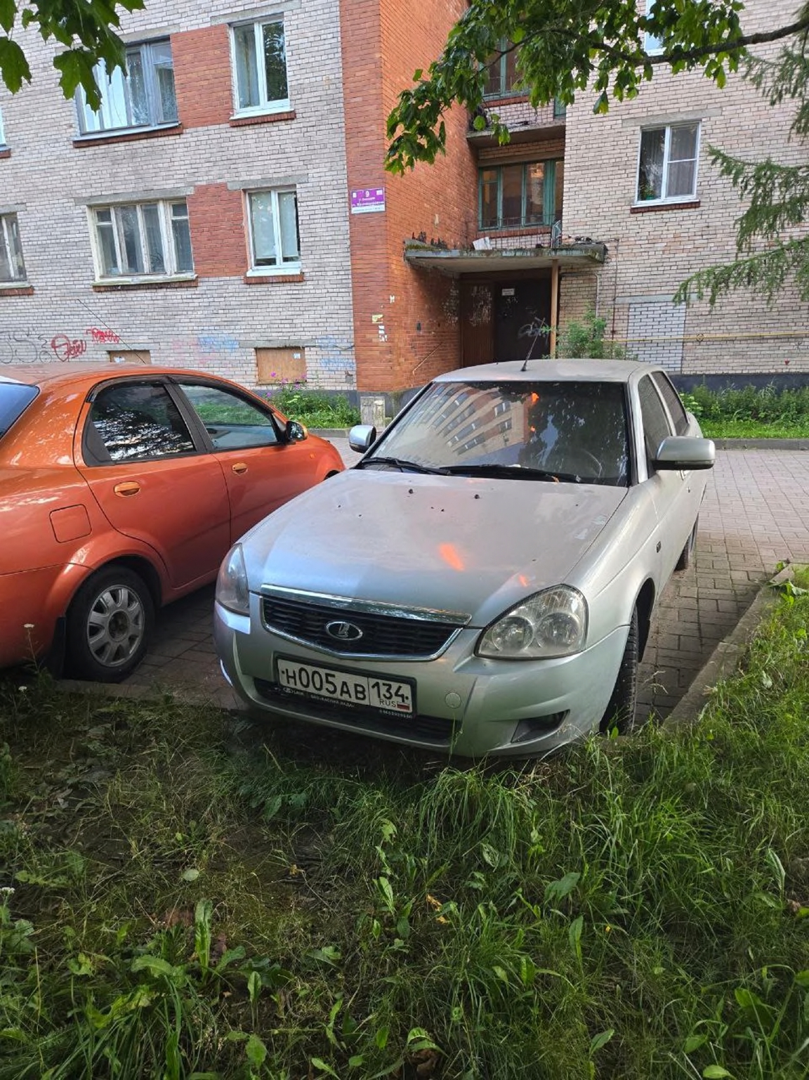 Lada PRIORA 2013 год