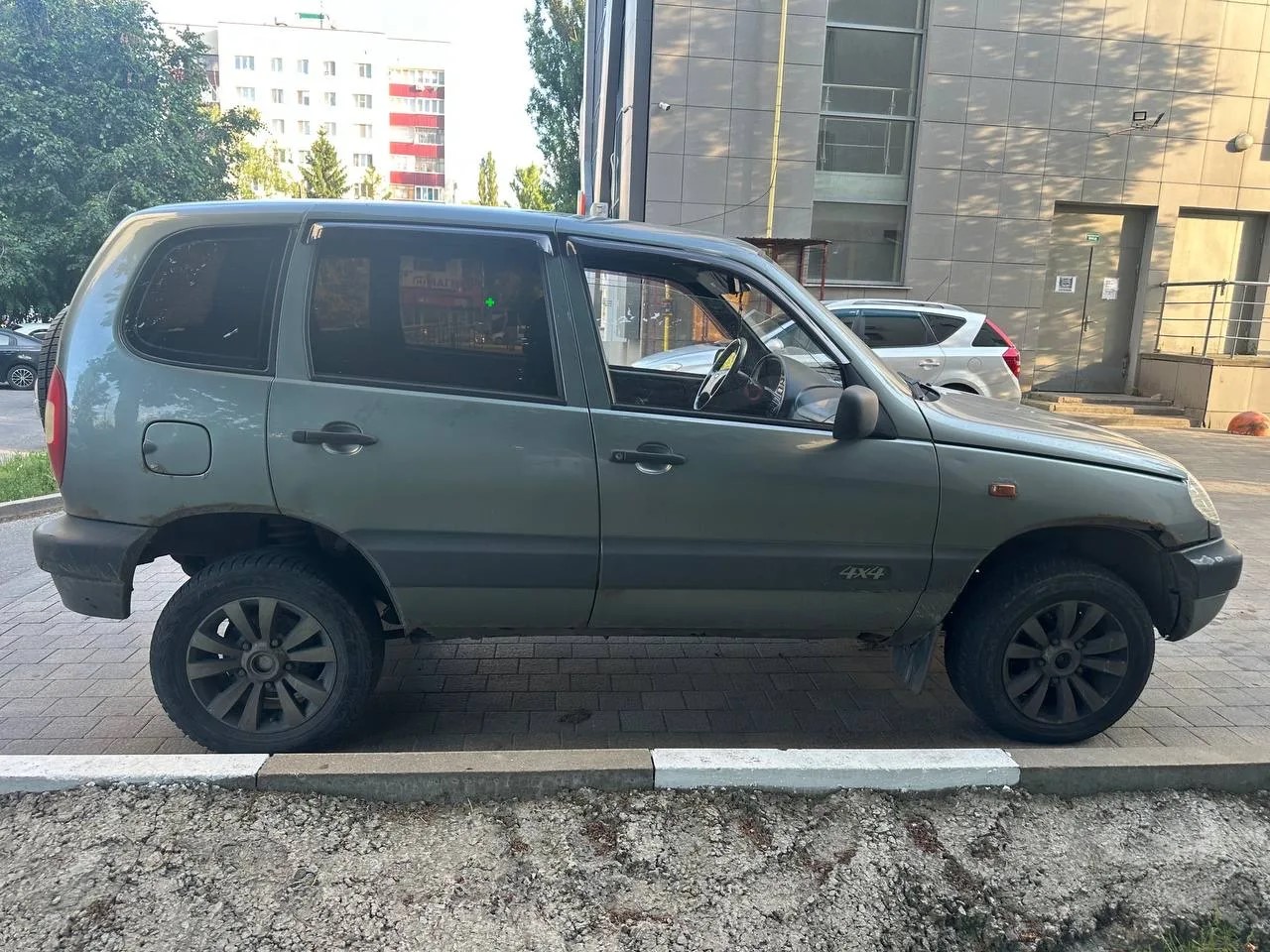 Chevrolet Niva 2008 год