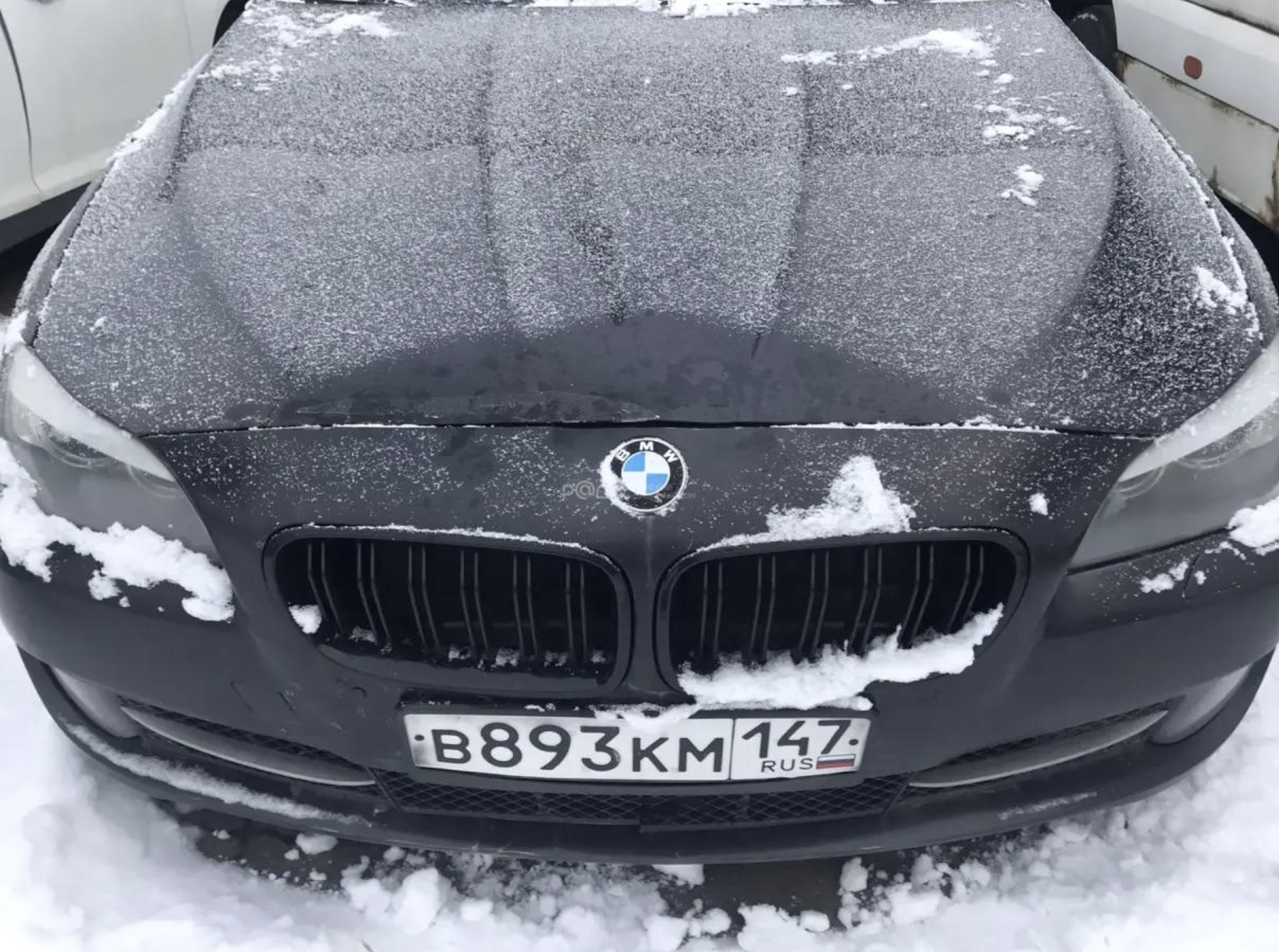BMW 520I 2012 год