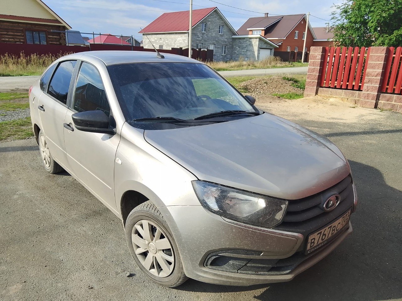 Lada Granta 2021 год