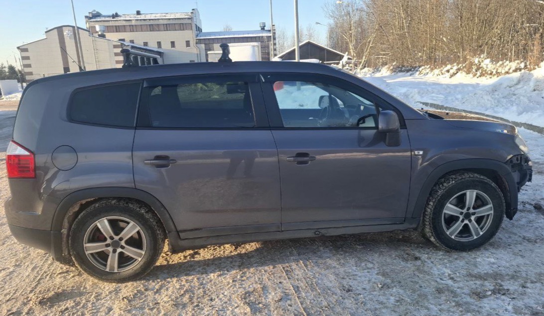 Chevrolet Orlando 2012 год