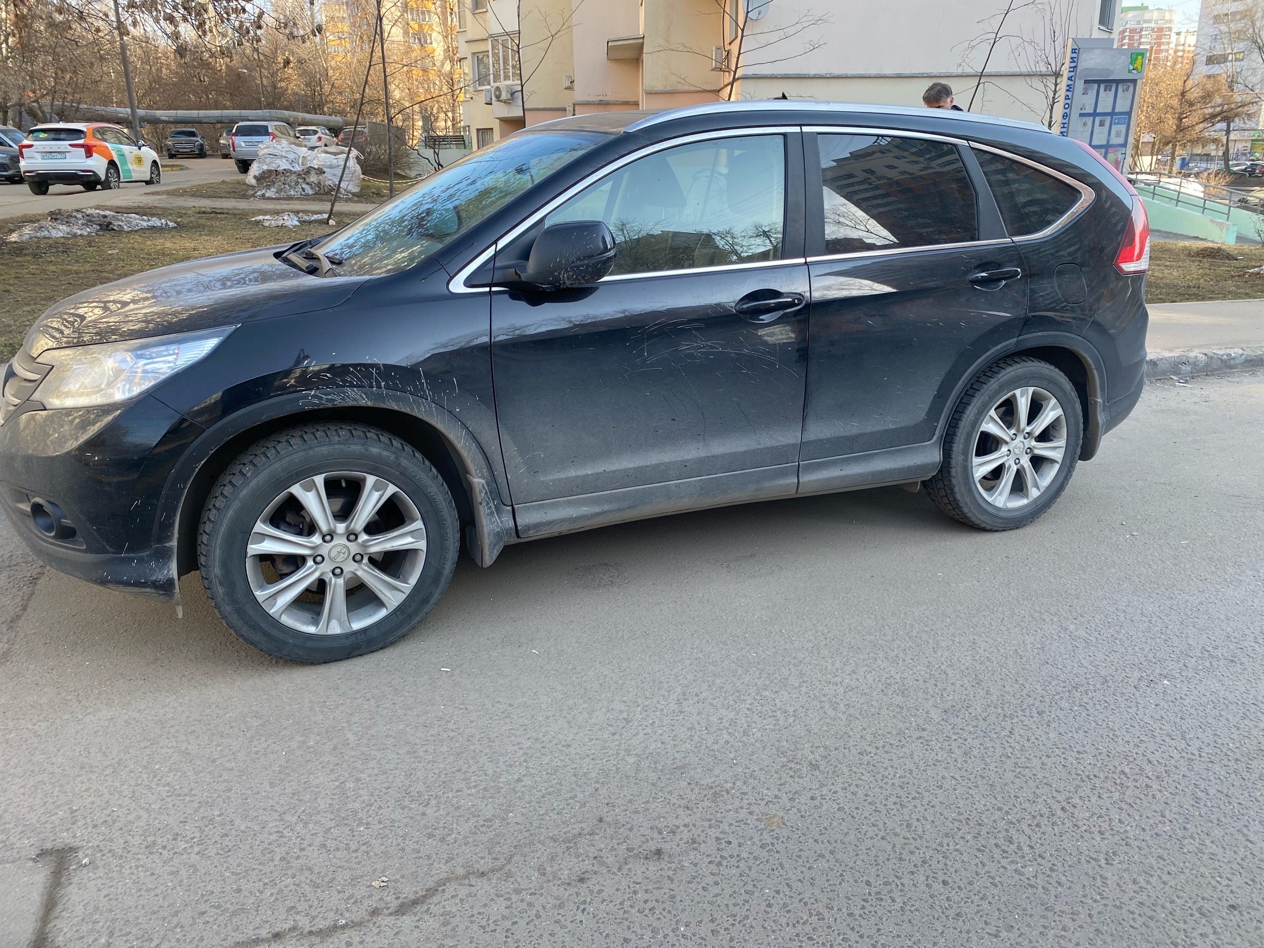 Honda CR-V 2013 год
