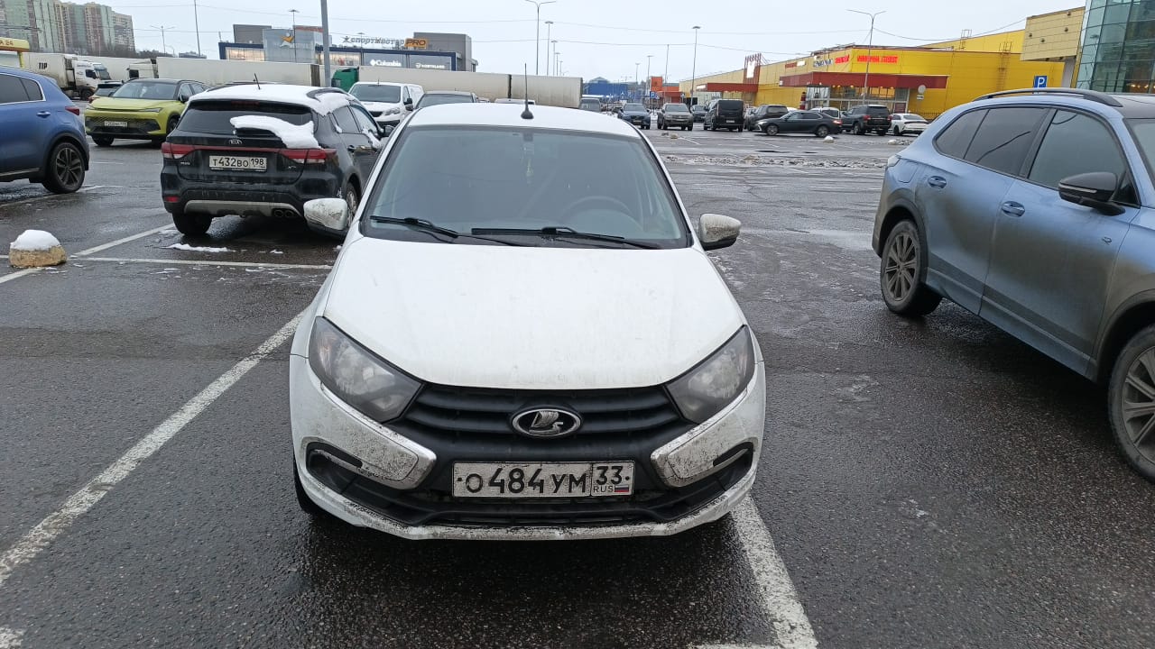 Lada Granta 2023 год