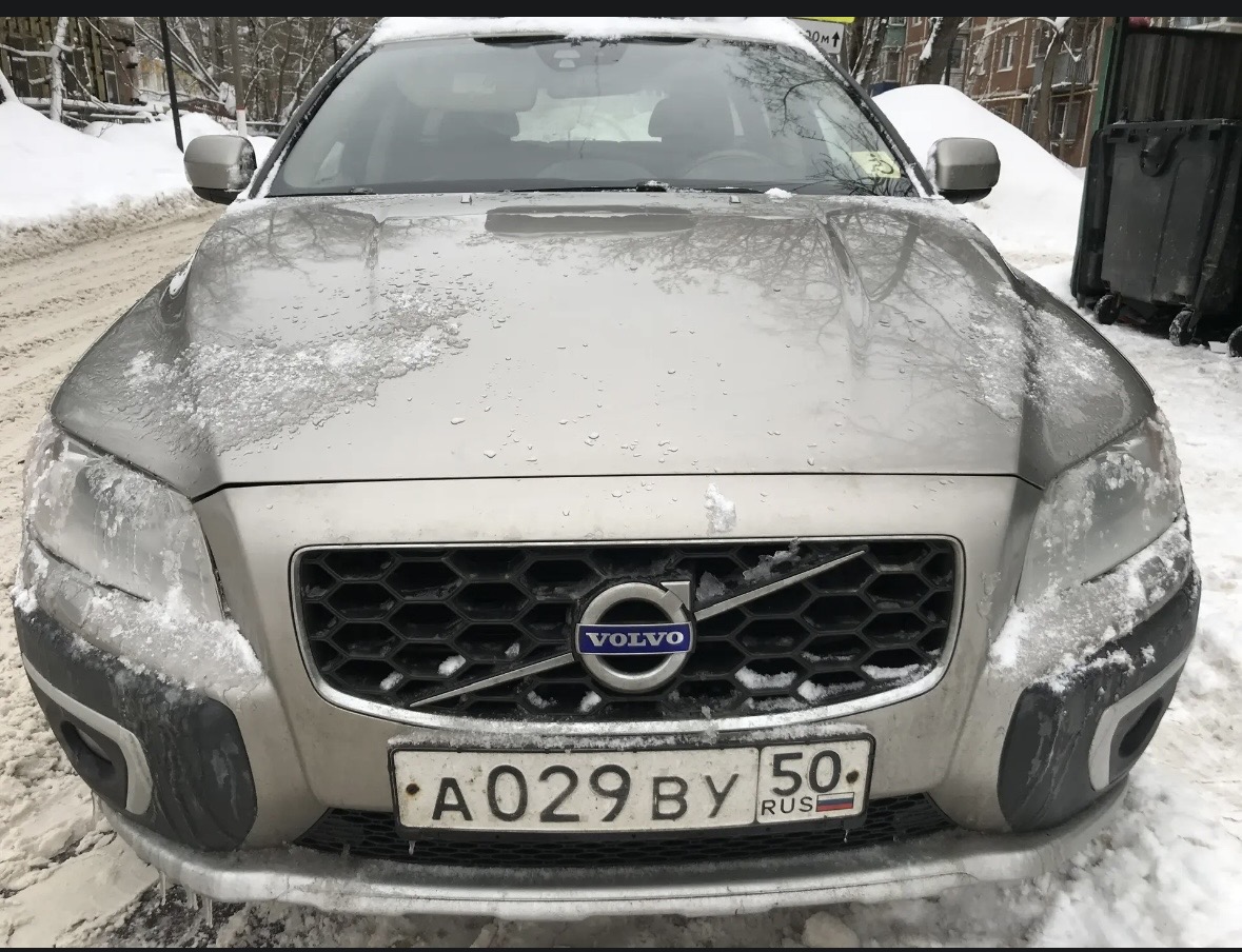Volvo ХС 70 2013 год