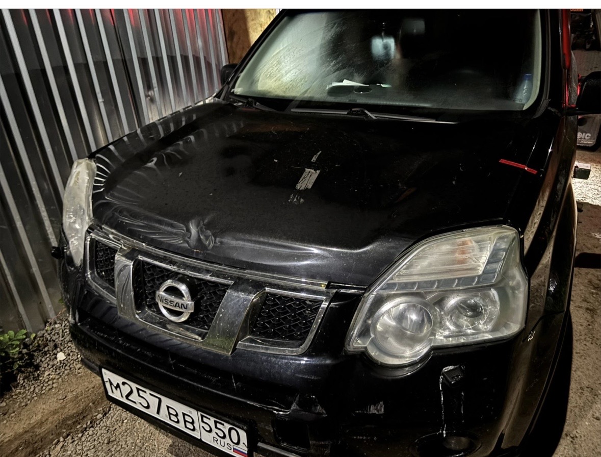 Nissan X-Trail 2011 год