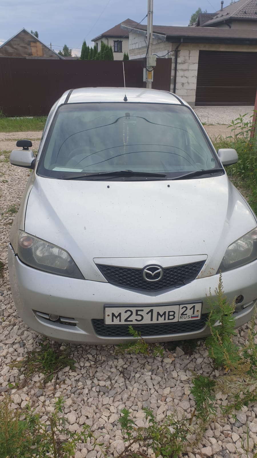 Mazda Demio 2003 год