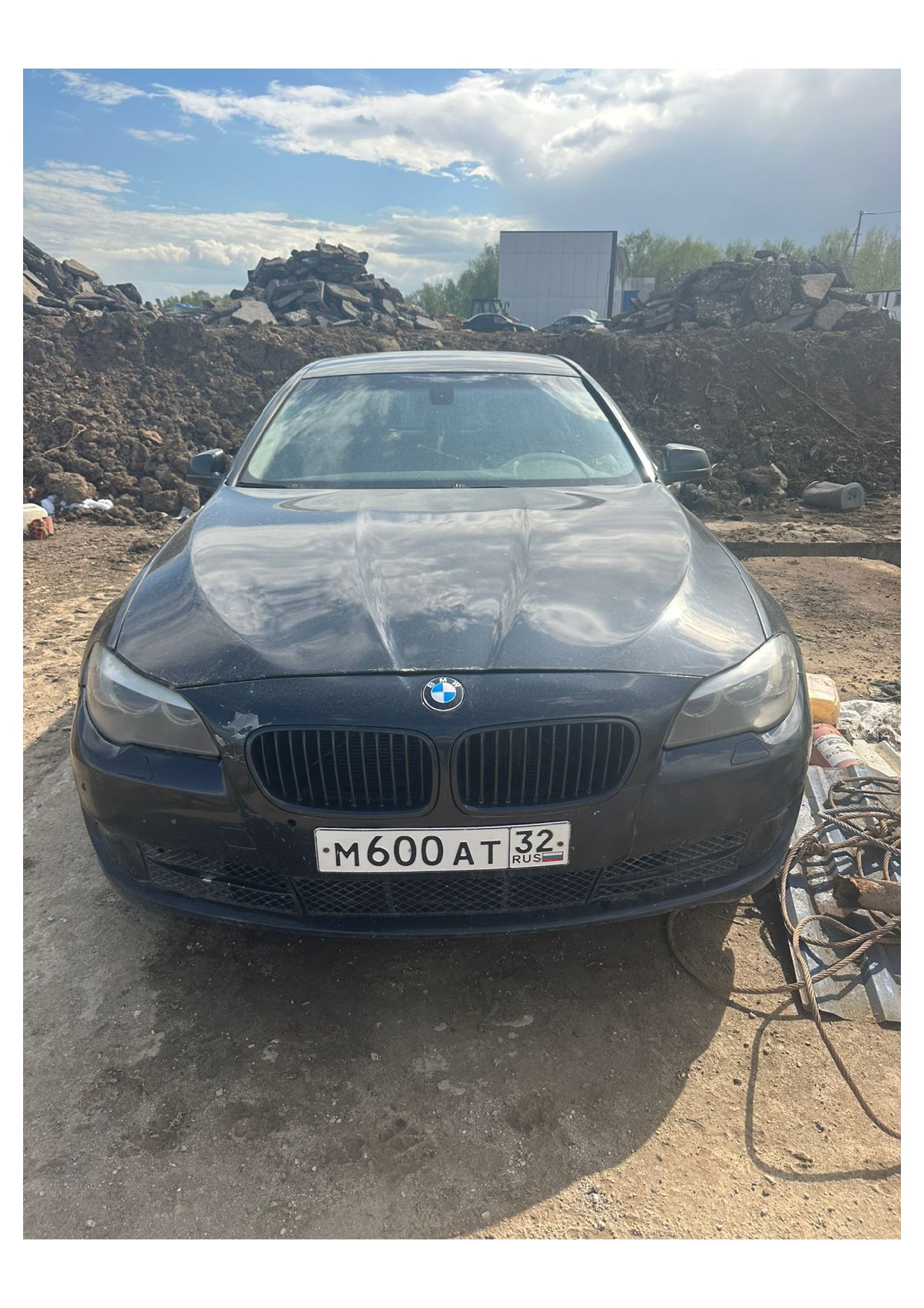 BMW 523i 2010 год