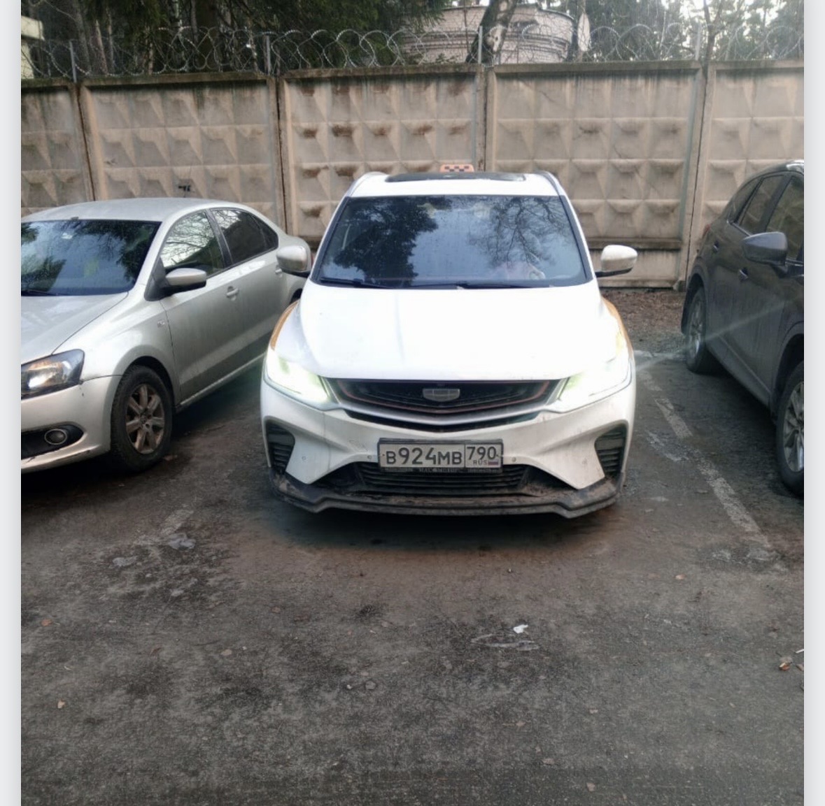Geely Coolray 2021 год