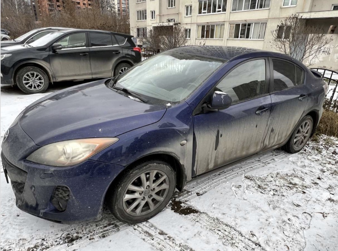 Mazda 3 2012 год