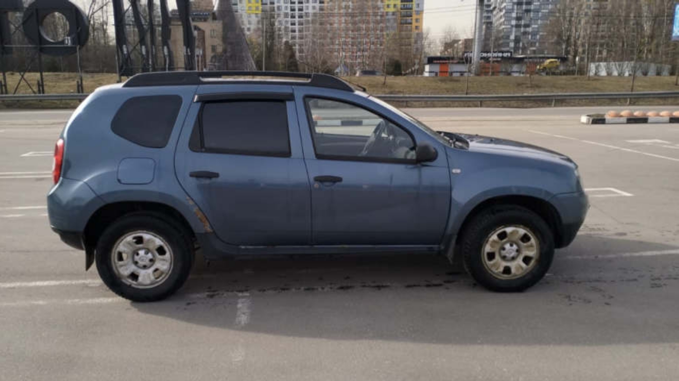 Renault Duster 2013 год