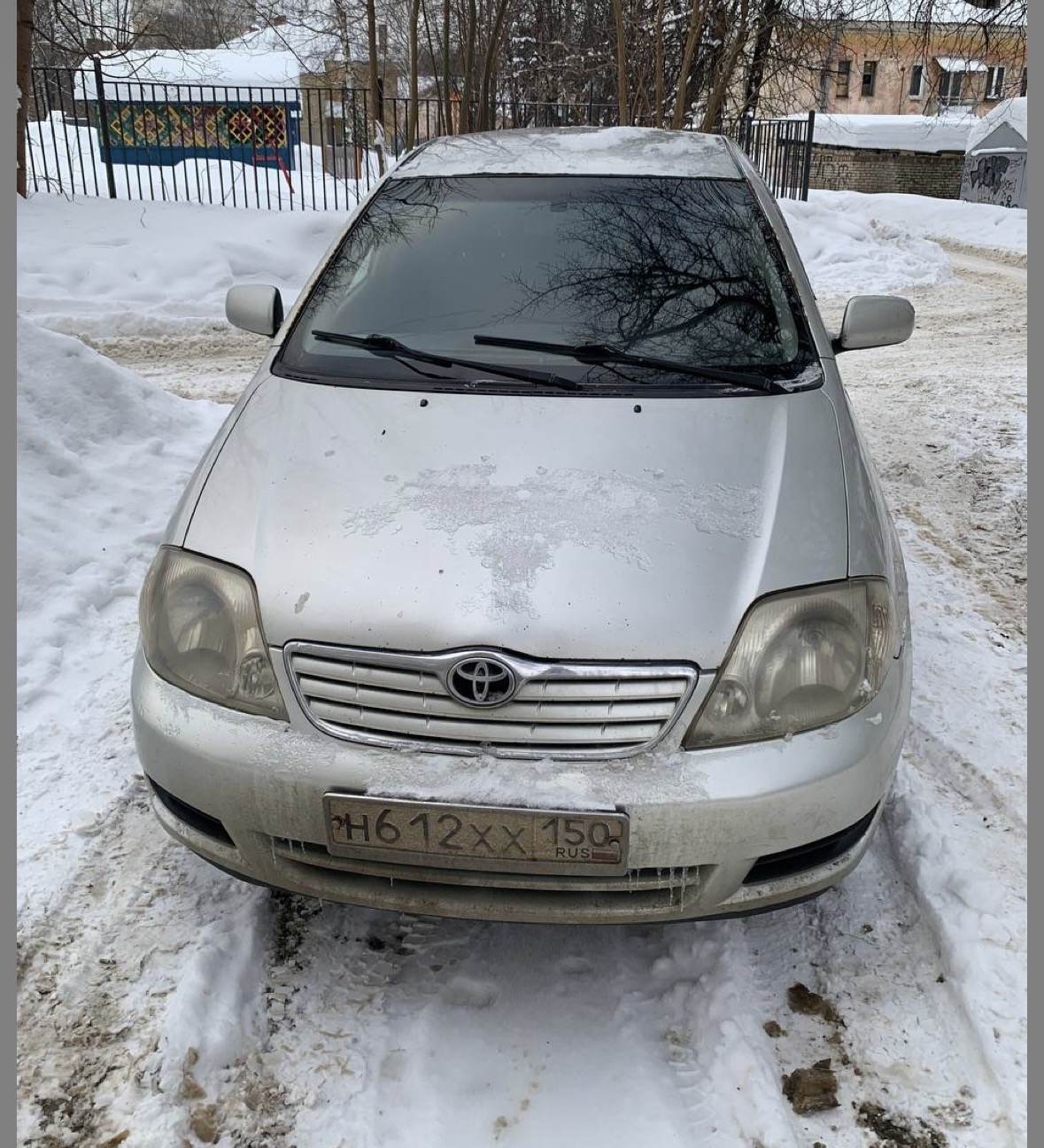 Toyota Corolla 2004 год