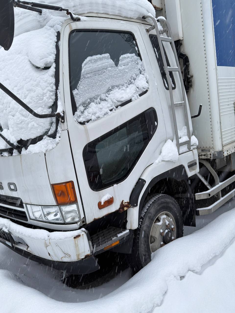 Mitsubishi Fuso 1996 год