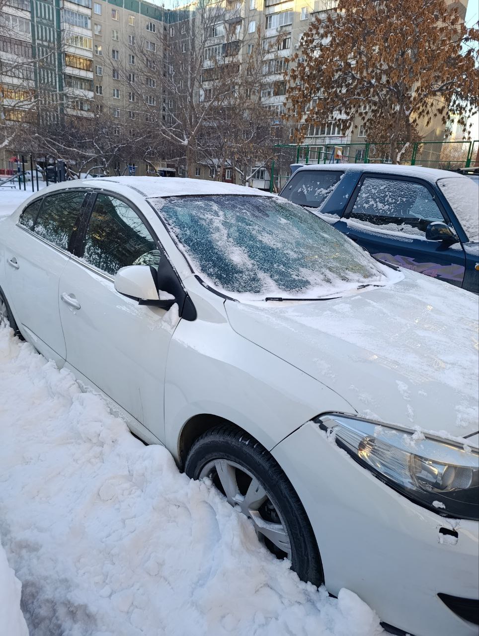 Renault Fluence 2012 год