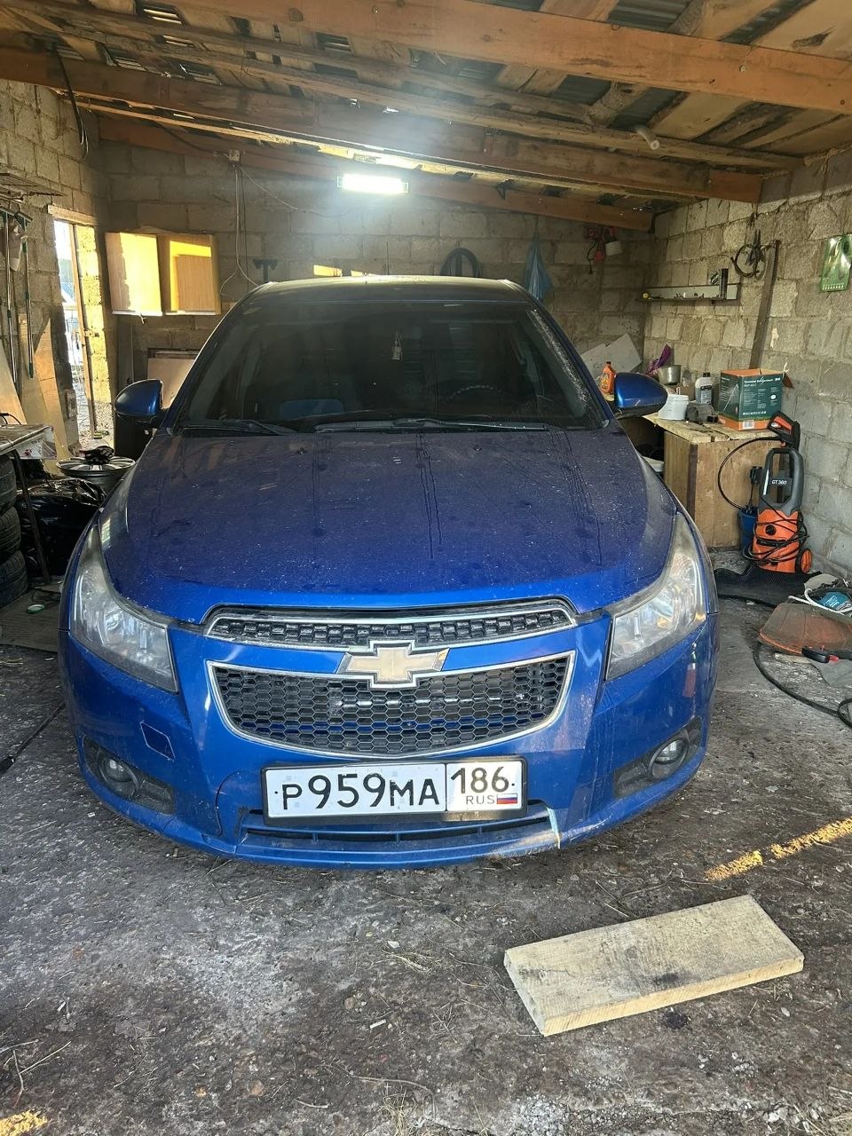 Chevrolet CRUZE 2011 год