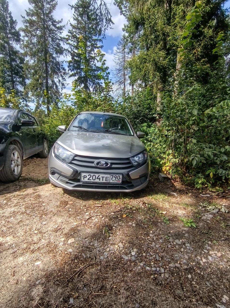 Lada Grand 2022 год