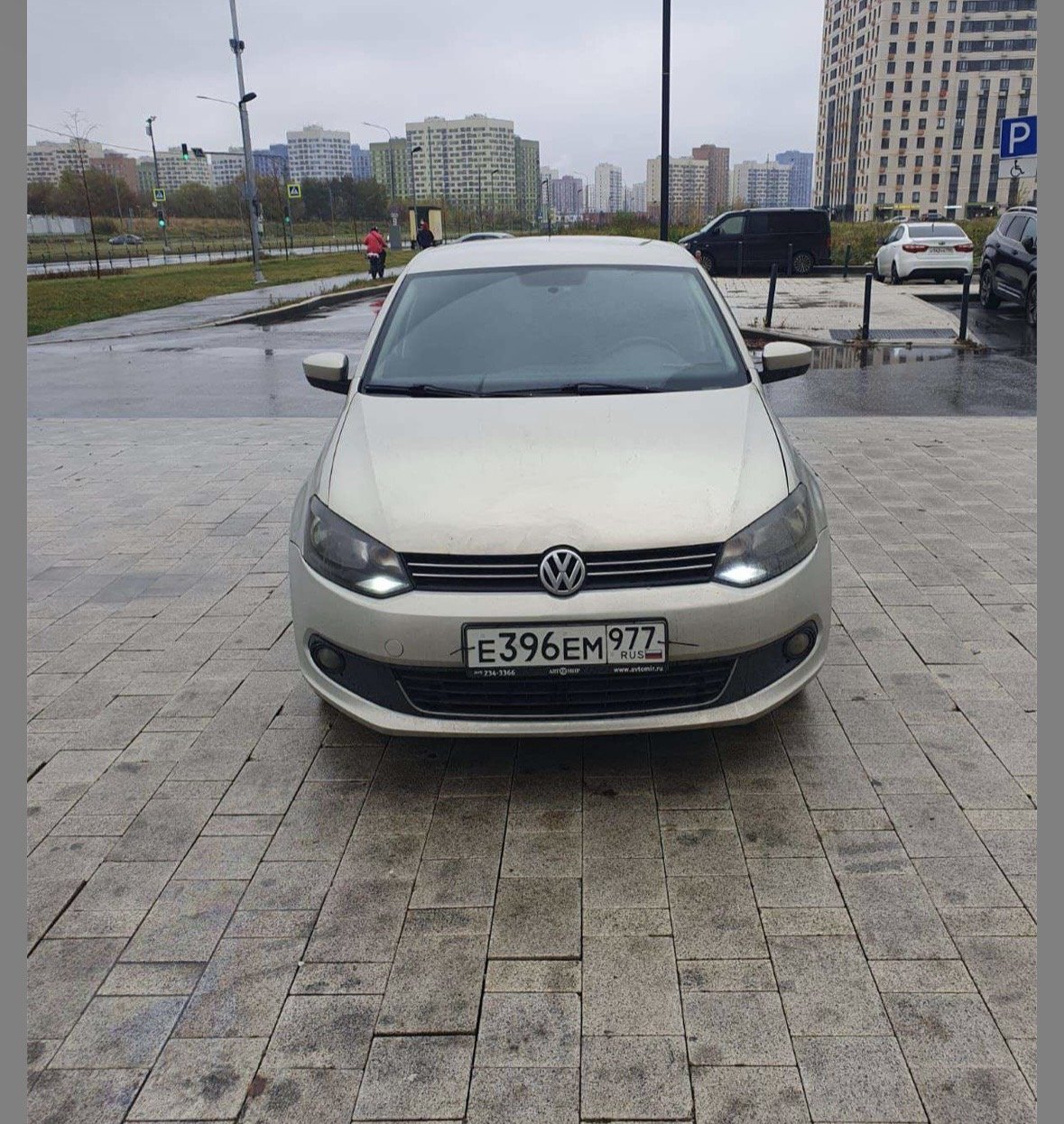 Volkswagen Polo 2012 год
