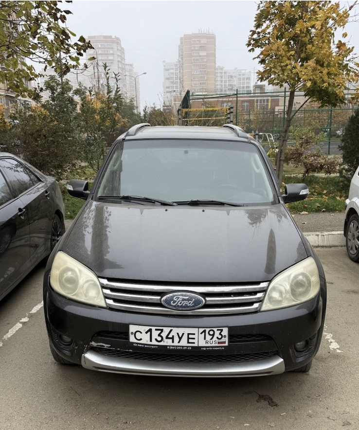 Ford Escape 2008 год
