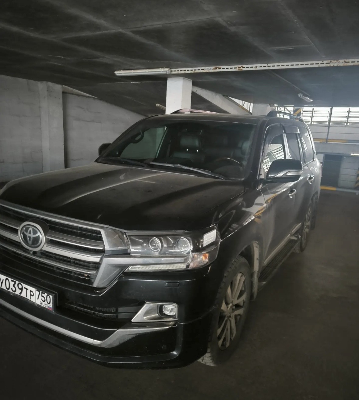 Toyota Land Cruiser 200 2018 год