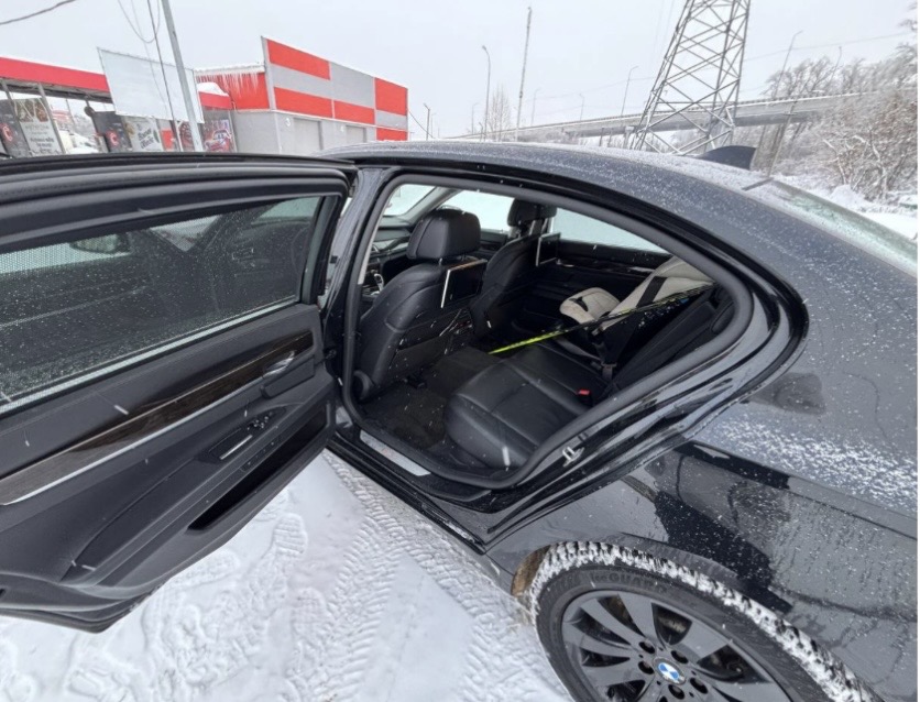 BMW 7 2015 год