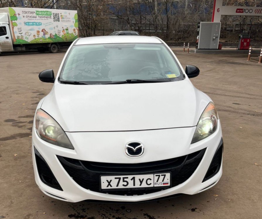 Mazda 3 2010 год
