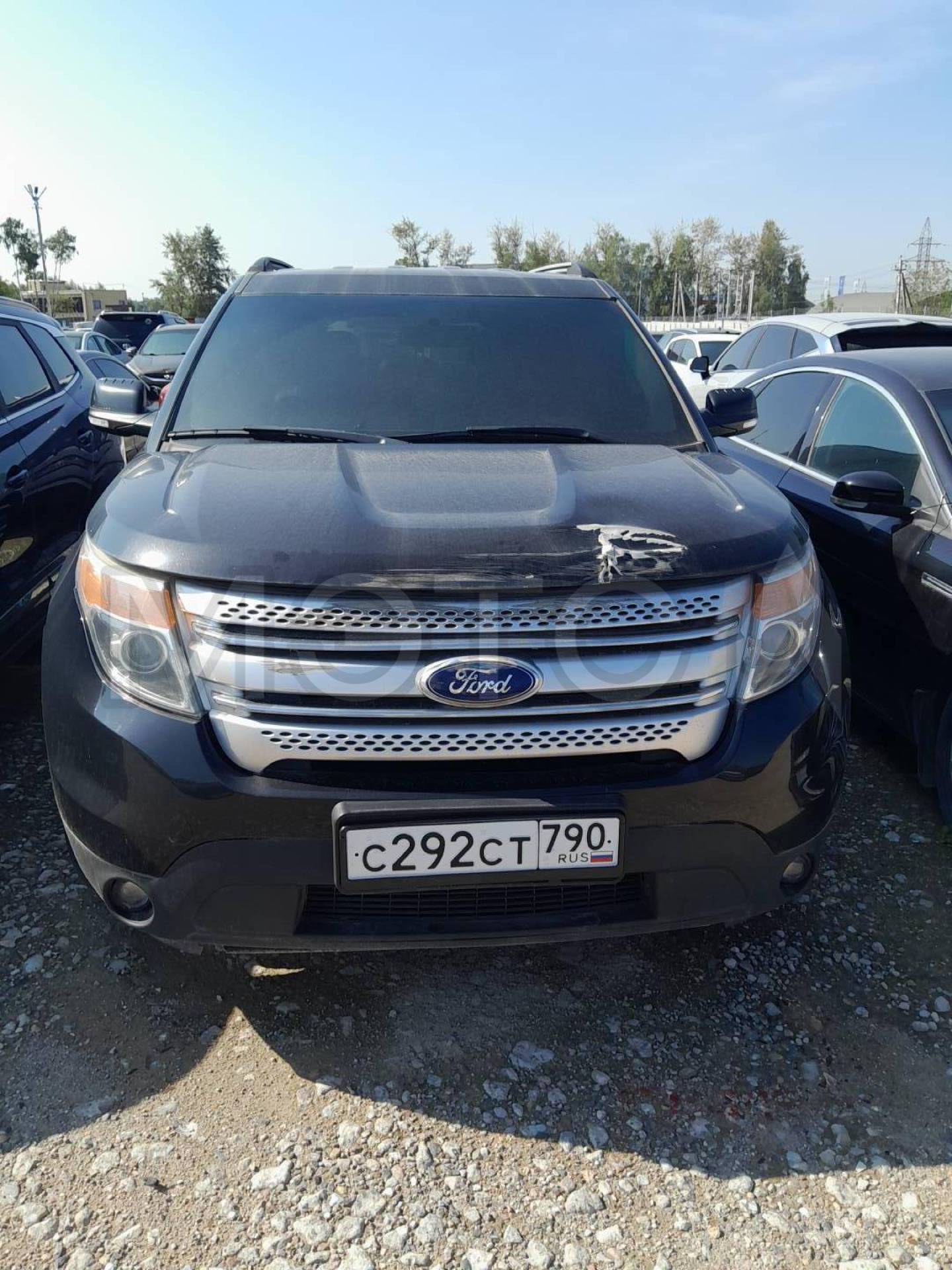 Ford Explorer 2013 год