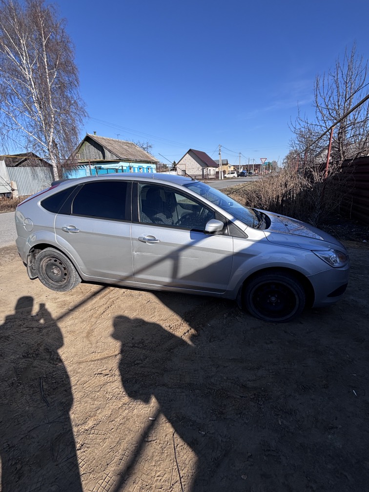 Ford Focus 2011 год