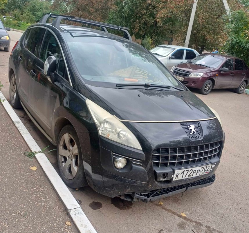 Peugeot 3008 2011 год