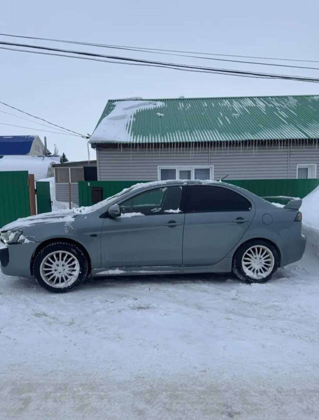Mitsubishi Lancer 2008 год