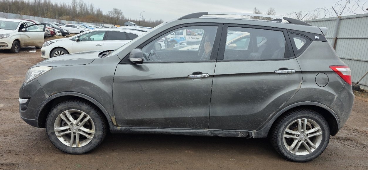 Changan CS35 2017 год