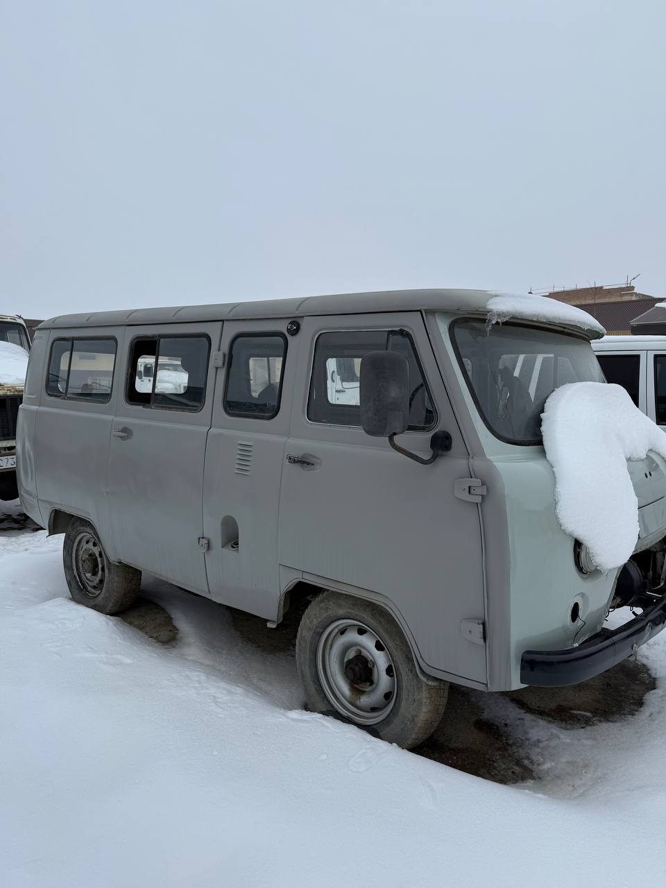 УАЗ 220695-04 2015 год