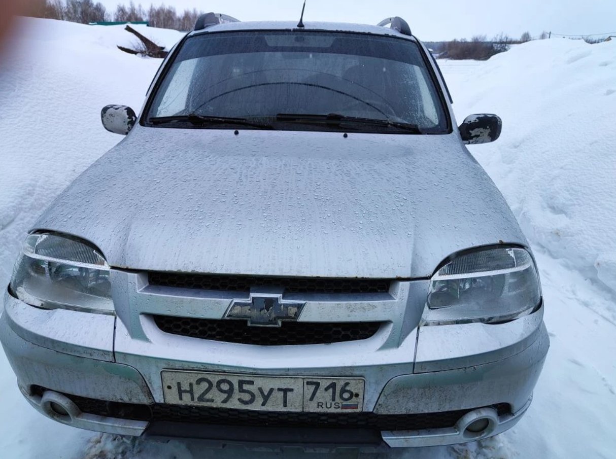 Chevrolet НИВА 2003 год
