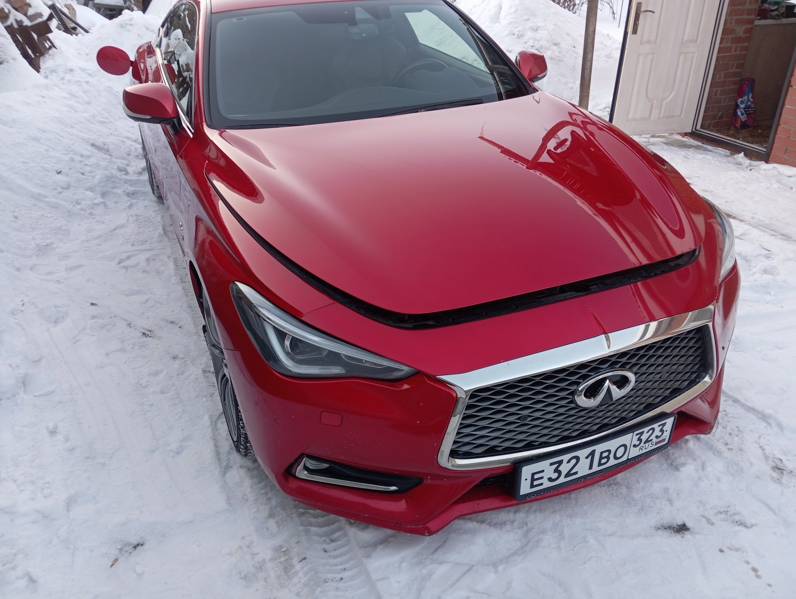 Infiniti Q60 2018 год