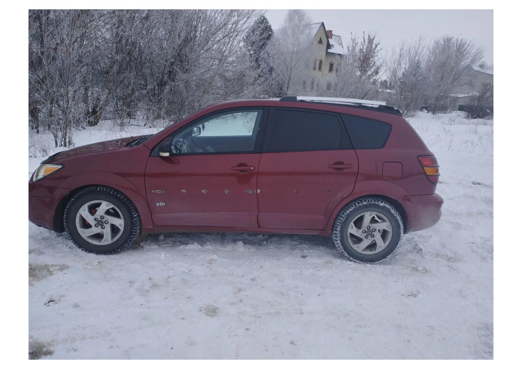 Pontiac VIBE AWD 2002 год