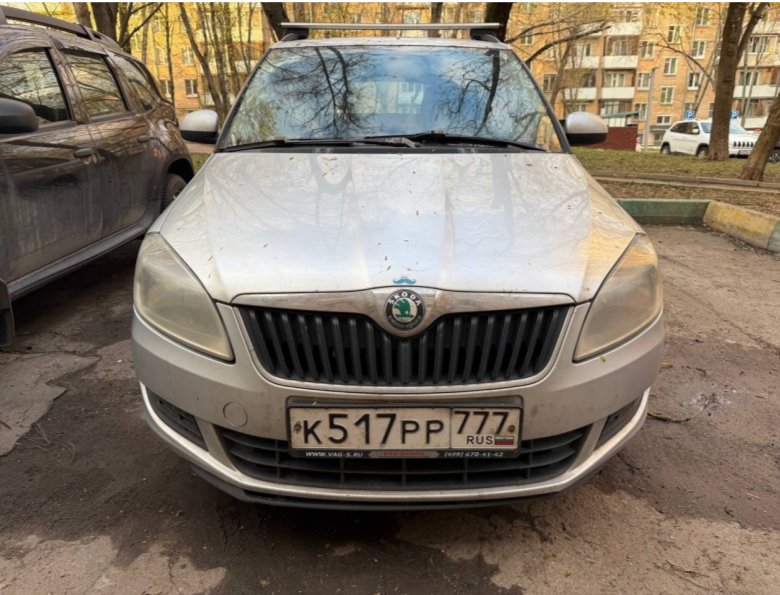 Skoda Fabia 2012 год