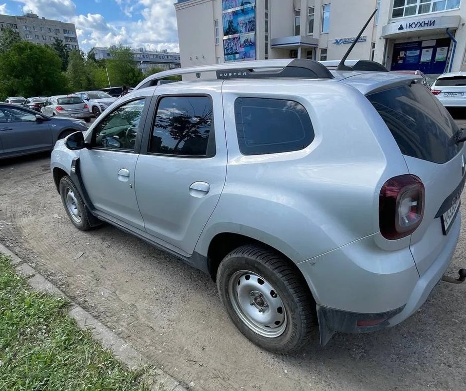 Renault DUSTER 2021 год