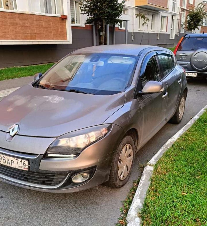 Renault MEGANE 2013 год