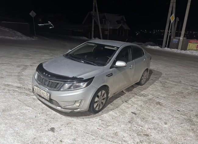 Kia RIO 2012 год