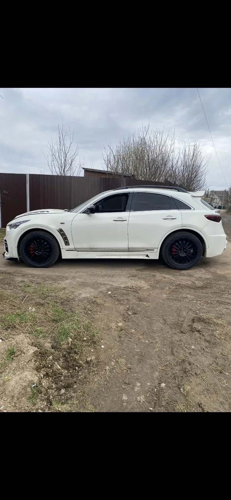 Infiniti FX37 2011 год