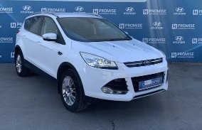Ford Kuga 2016 год